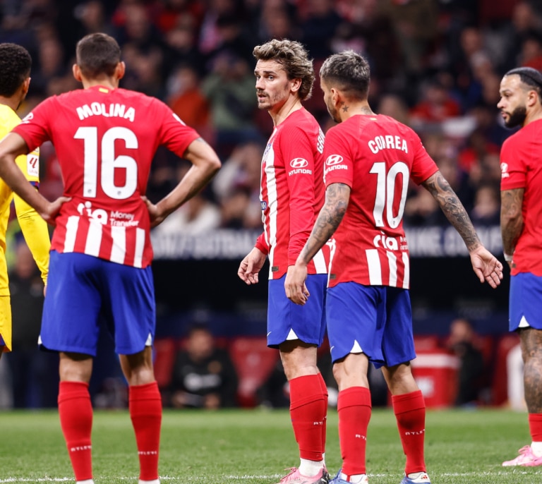 Atlético de Madrid y Barça se miran de reojo: 50 millones de euros en juego