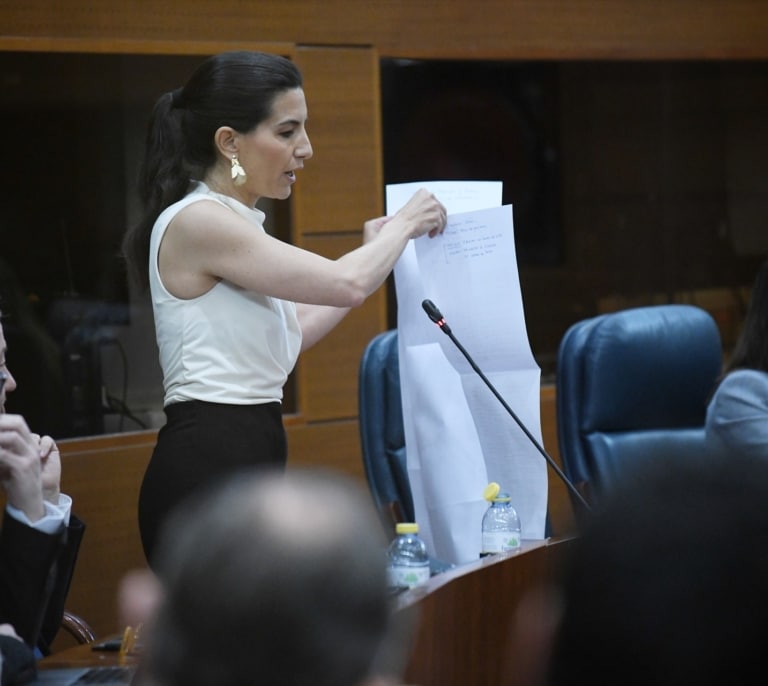 Rocío Monasterio es sancionada y dejará de cobrar su sueldo 15 días