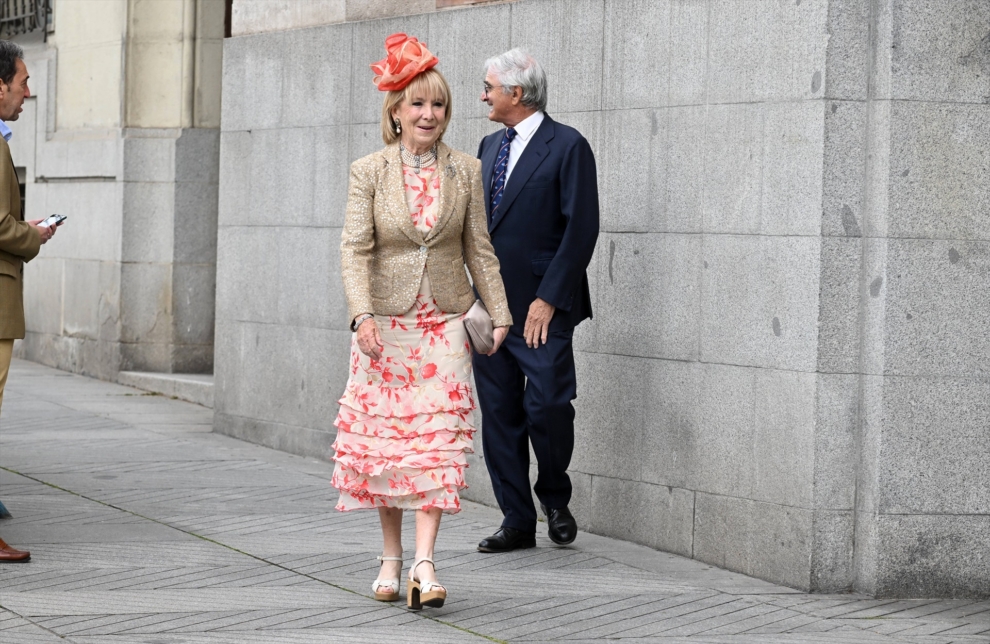 Esperanza Aguirre y Fernando Ramírez de Haro, en la boda de Almeida.