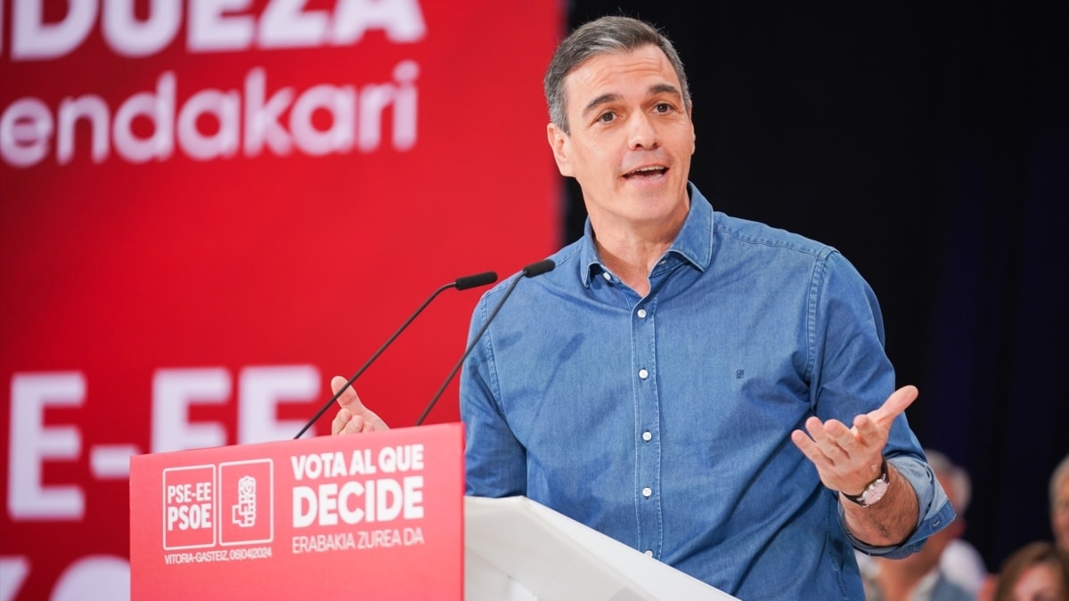 Pedro Sánchez, en un mitin en Vitoria.