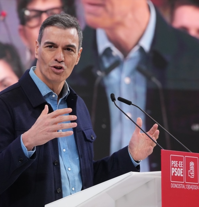 El PSOE convierte el Comité Federal en un acto de apoyo a Sánchez y aplaza aprobar la lista europea