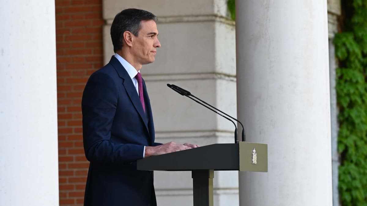 El presidente del Gobierno, Pedro Sánchez, durante su comparecencia institucional en La Moncloa.