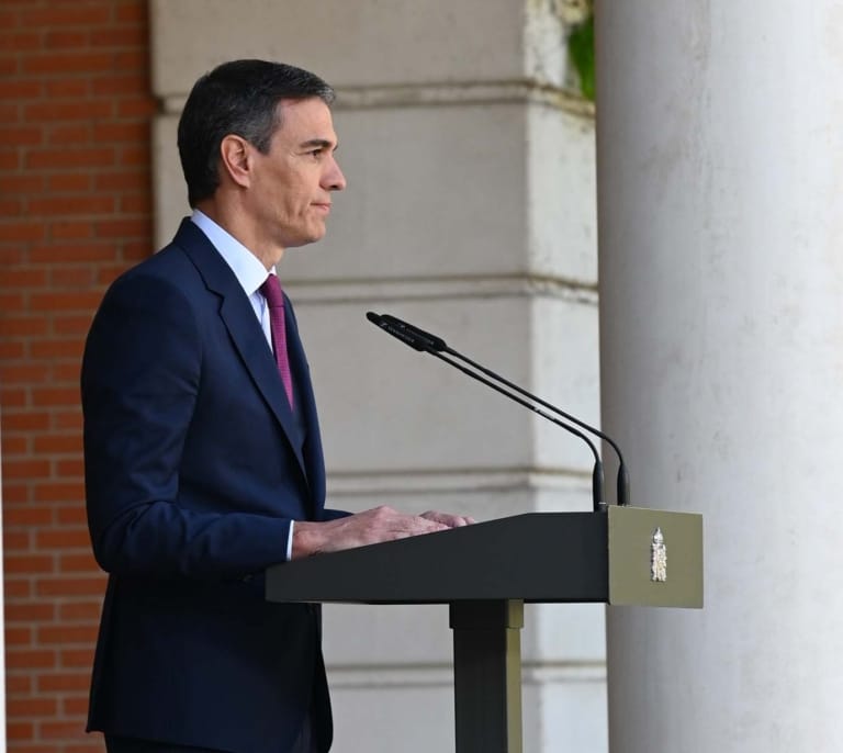Pedro Sánchez, un mal director, pero un gran actor