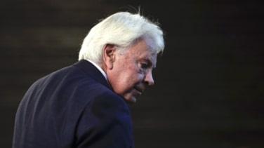 Felipe González ironiza tras el anuncio de Sánchez: "No sabía yo que era una decisión"