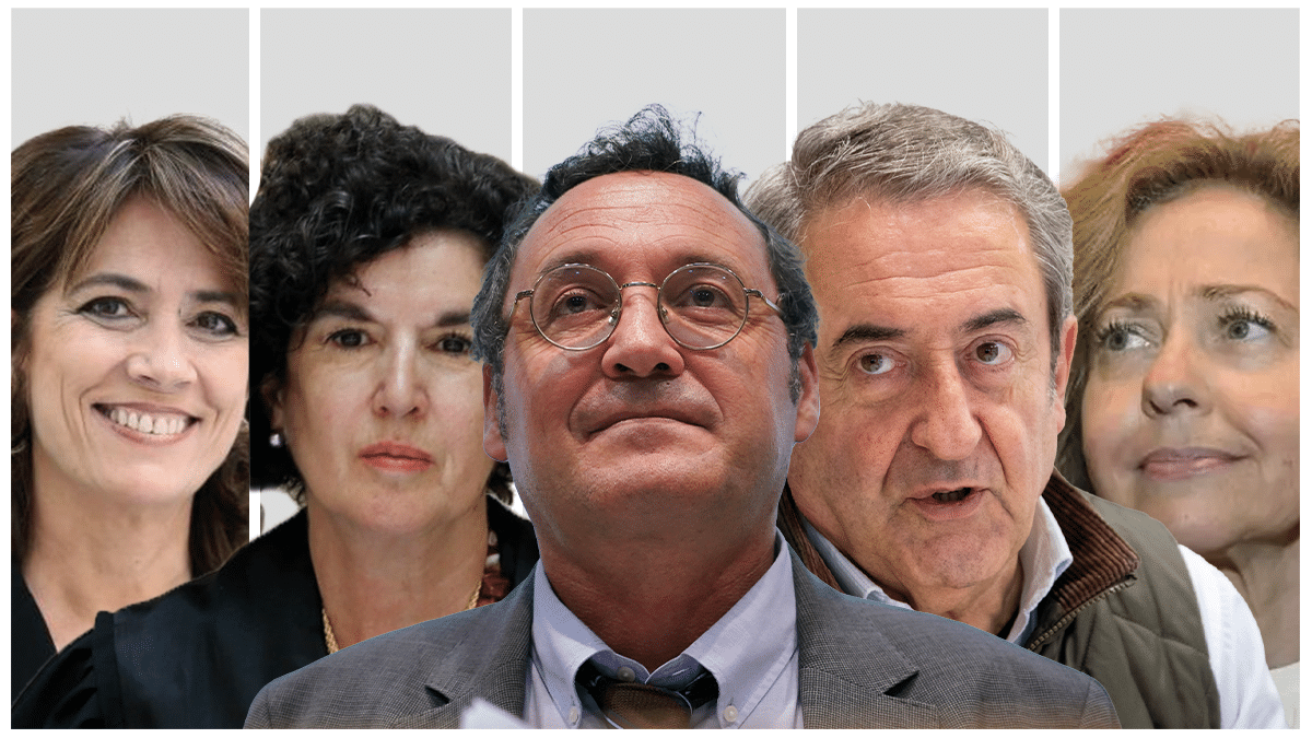 De izquierda a derecha, Dolores Delgado, Mª Ángeles Sánchez Conde, Álvaro García Ortiz, Javier Zaragoza y Consuelo Madrigal