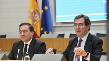 Las empresas españolas piden a Albares «profundizar» las relaciones con el norte de África