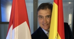 Al embajador suizo en España también le "gusta la fruta": su sorprendente mensaje en redes