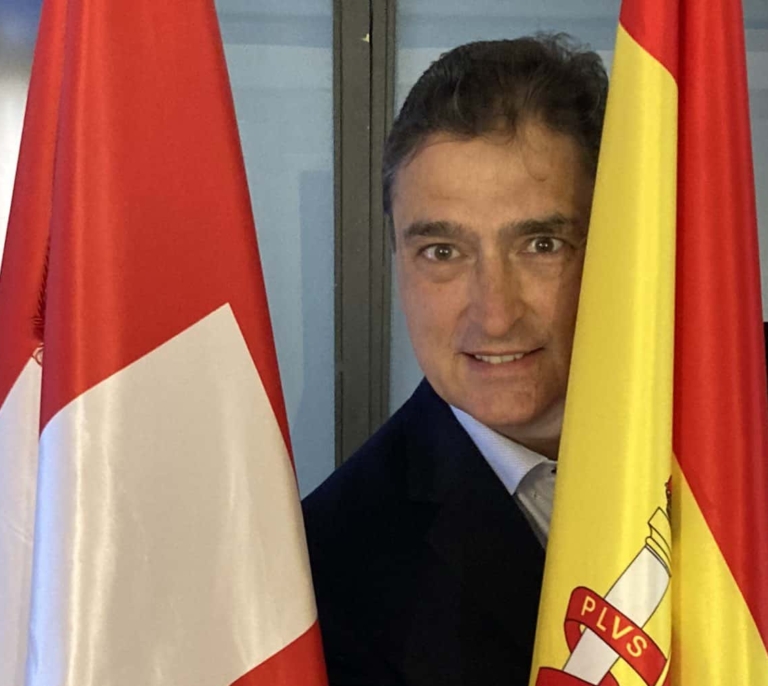 Al embajador suizo en España también le "gusta la fruta": su sorprendente mensaje en redes