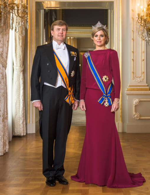 El primer retrato oficial de Guillermo y Máxima de Holanda. 