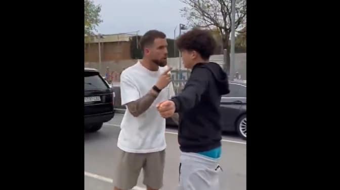 Íñigo Martínez se encara con un adolescente: "Que sea la última vez"