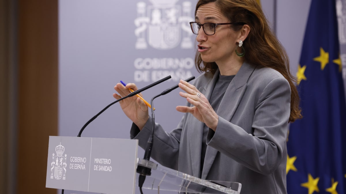 La ministra de Sanidad, Mónica García, comparece ante la prensa con motivo del Consejo Interterritorial del Sistema Nacional de Salud