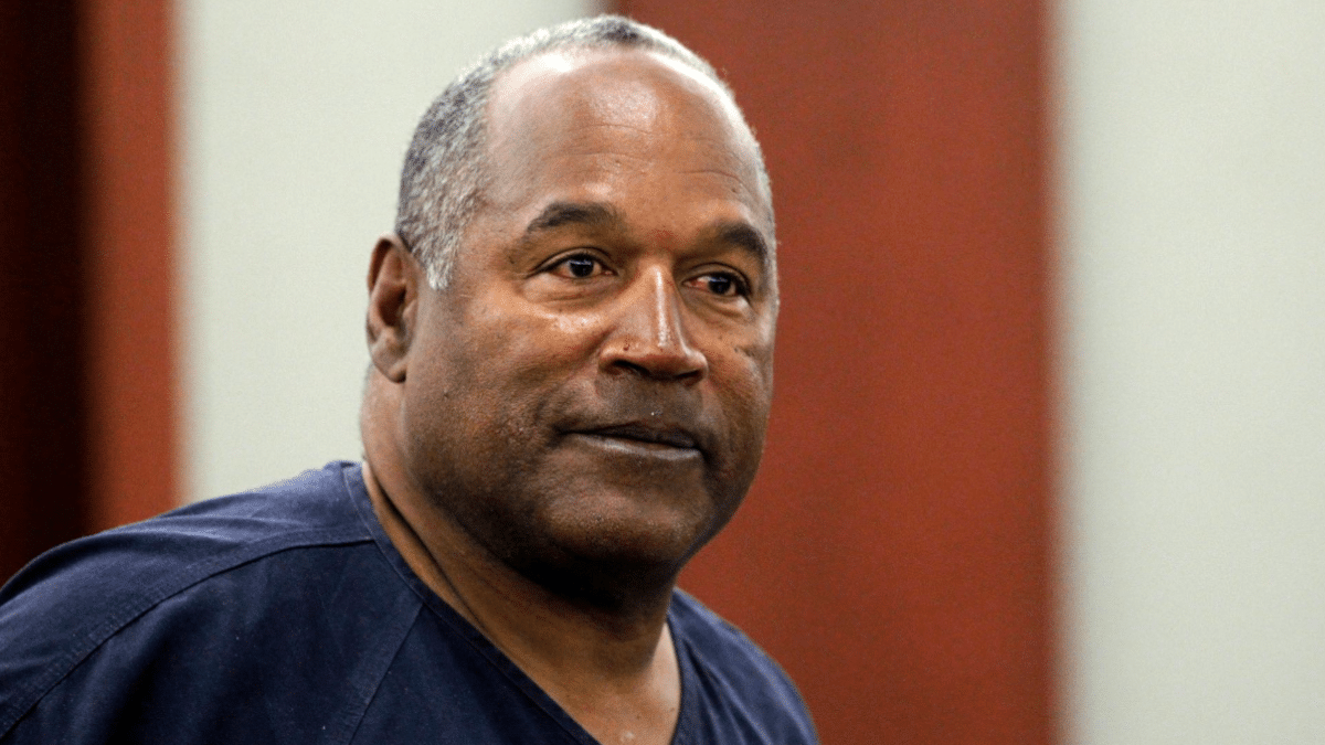 El exjugador de fútbol americano O. J. Simpson, en mayo de 2013 en Las Vegas, cuando cumplía condena por asalto a mano armada.