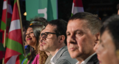 EH Bildu se desentiende de los ataques contra símbolos españoles llevados a cabo por Ernai: "Son mayores de edad"