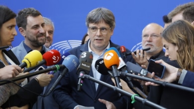 La Eurocámara señala a Puigdemont por la trama rusa gracias a los liberales europeos