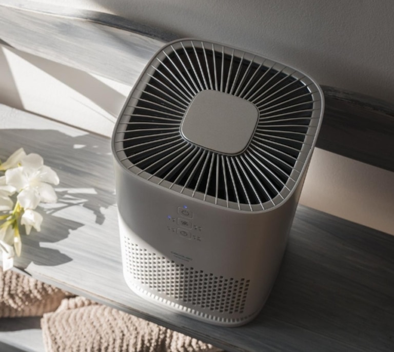 Este es el purificador de aire que necesitas en casa: es de Cecotec ¡y cuesta menos de 55 euros!
