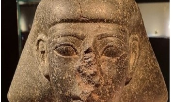 Un anticuario, detenido por vender una escultura egipcia valorada en 190.000 euros