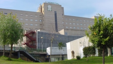 Muere el hombre que abandonaron con heridas por arma de fuego a las puertas de un hospital en Sevilla