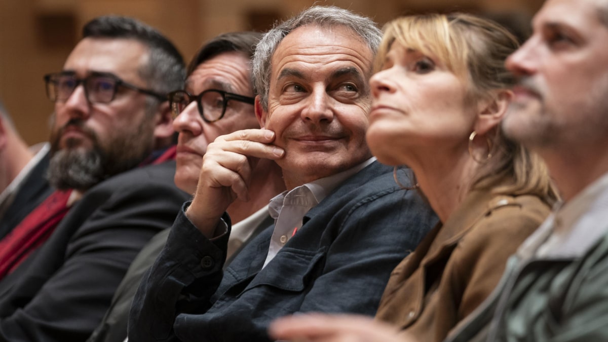 Zapatero, en un mitin de las elecciones catalanas.