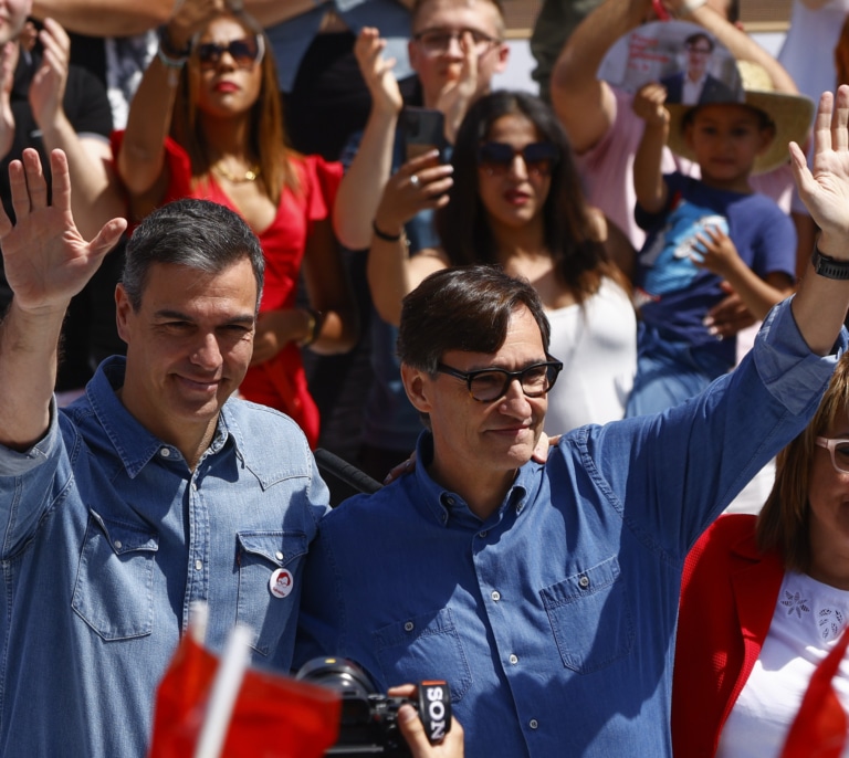 Sánchez advierte de que "no ha llegado el momento" de su sucesión en el PSOE y asegura que la reforma para renovar el CGPJ "tendrá que hacerse"