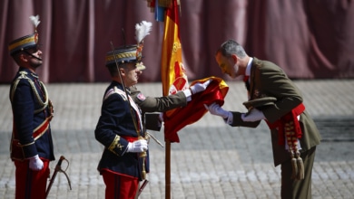 El Rey vuelve a jurar la bandera en Zaragoza, con su hija cadete de testigo