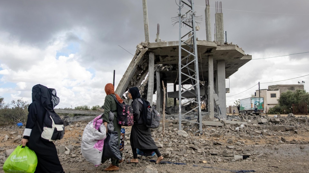 Así son los panfletos que lanza Israel desde el aire para la evacuación forzosa de Rafah