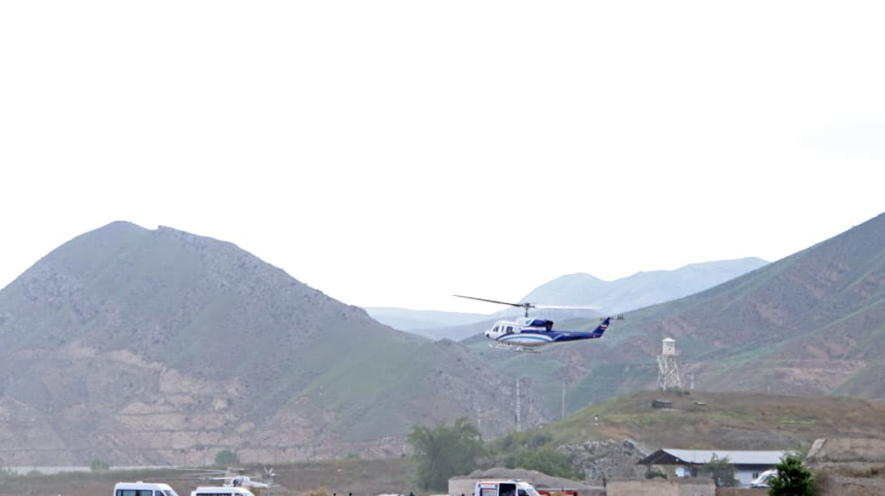 El helicóptero del presidente iraní, en paradero desconocido tras un aterrizaje forzoso