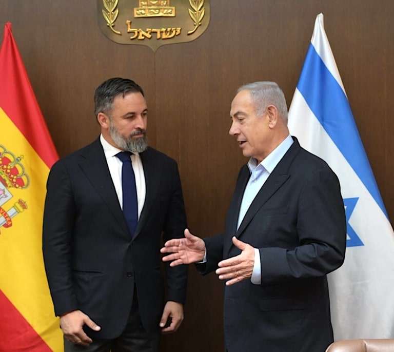 Abascal visita a Netanyahu en Jerusalén para mostrarle su apoyo: "Sánchez no representa a España"