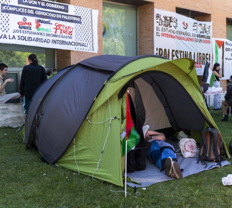 La movilización propalestina llega a la Complutense