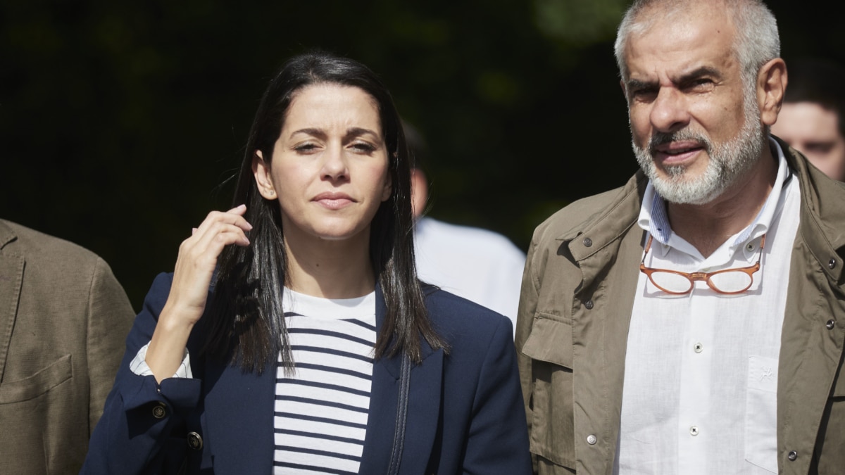 Inés Arrimadas junto a Carlos Carrizosa en una imagen de archivo