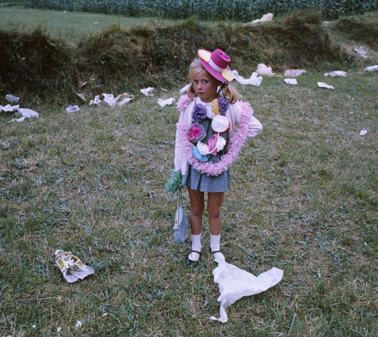 El fotógrafo secreto que inmortalizó en color la Asturias en blanco y negro del franquismo