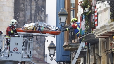 Al menos cinco heridos por un derrumbe en un edificio del Casco Viejo de Bilbao