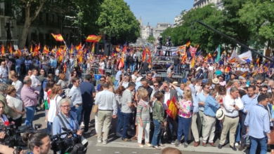 Ayuso, al estilo de Milei, en el acto multitudinario del PP "Esta es la casa de todos, carajo"