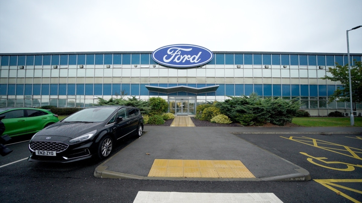 Ford fabricará en Almussafes (Valencia) 300.000 unidades al año de su nuevo coche