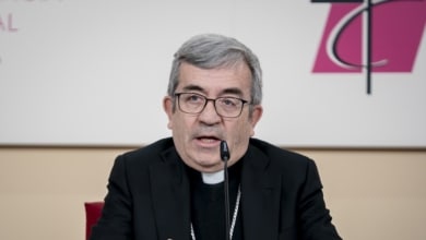 El presidente de la Conferencia Episcopal cree que el problema de las clarisas "no tiene que ver ni con el inmueble ni con lo económico"