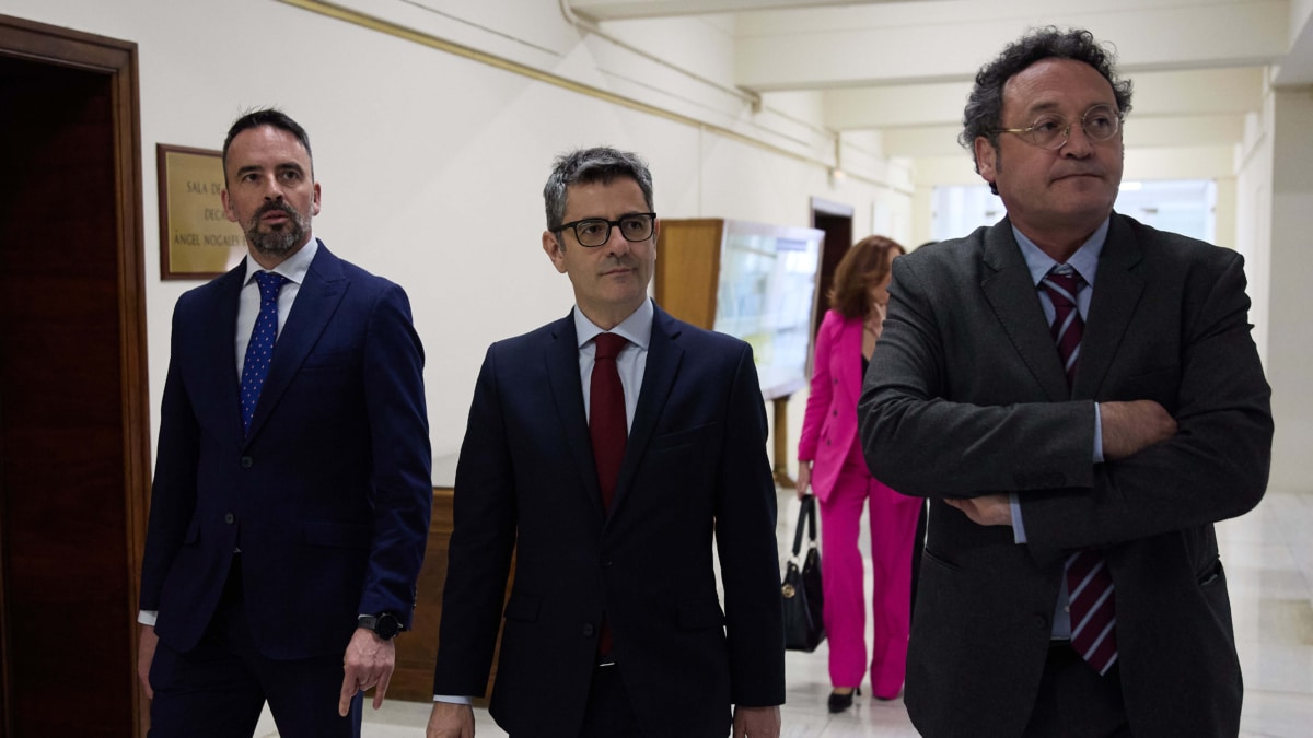 El secretario de Estado de Justicia, Manuel Olmedo; el ministro de la Presidencia, Justicia y Relaciones con las Cortes, Félix Bolaños y el Fiscal General del Estado, Álvaro García Ortiz