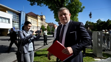 El primer ministro de Eslovaquia se encuentra en estado "extremadamente grave" tras ser tiroteado
