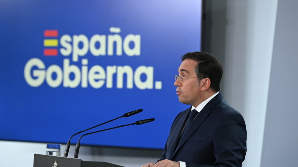 España llama a consultas a la embajadora en Argentina por el "ataque frontal" de Milei a Sánchez