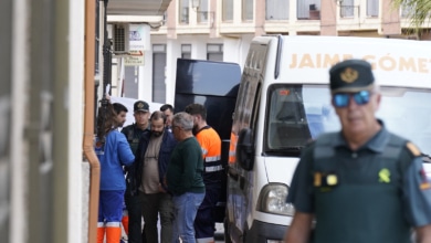 Un hombre mata a sus dos nietos y se suicida tras atrincherarse con ellos en una vivienda en Granada