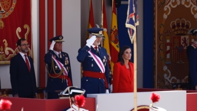 Los Reyes presiden el Día de las Fuerzas Armadas en Oviedo, que recibe con abucheos a Margarita Robles