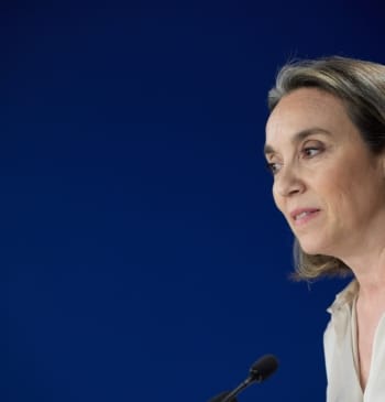 Feijóo tratará "en las próximas horas" con Mazón su futuro político y [...]