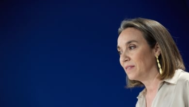 Gamarra interpela a los barones socialistas críticos: "¿Qué van a hacer si esto se somete a las Cortes Generales?"
