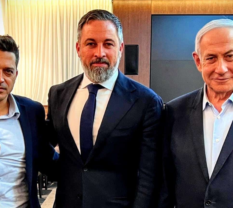 Por qué la fotografía de Abascal con Netanyahu es de alto riesgo para Vox