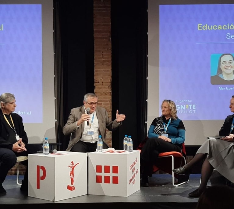 Los expertos reivindican la Inteligencia Artificial como motor de cambio del modelo educativo