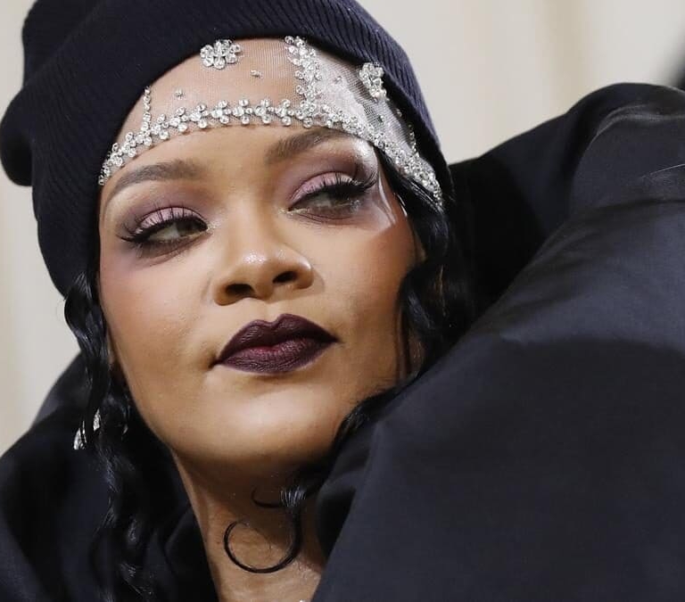 Todo lo que está prohibido hacer en la Met Gala y te sorprenderá