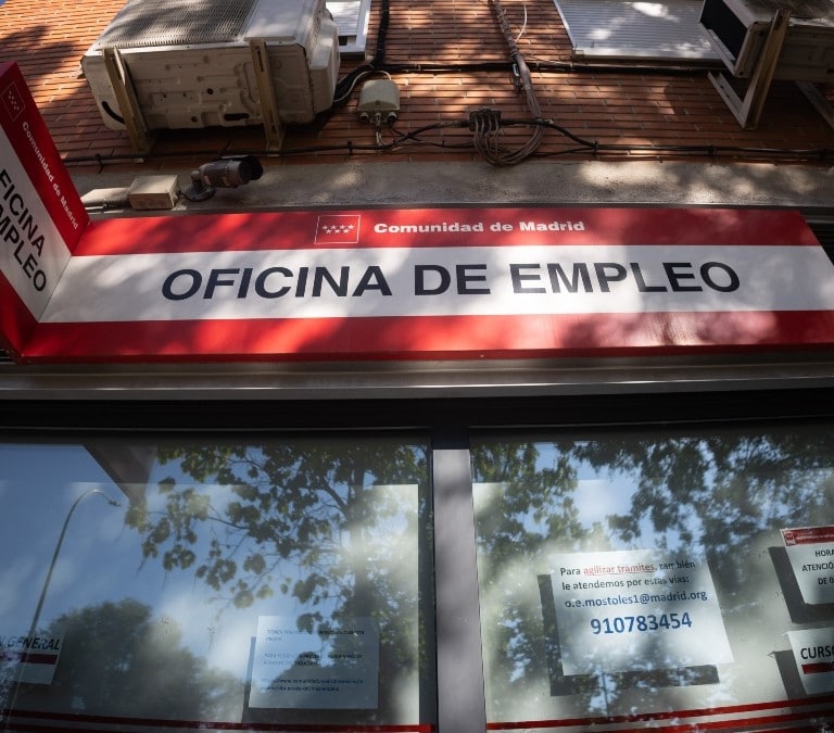 El subsidio por desempleo cambia para siempre: el Gobierno de España sube la cuantía a partir de junio