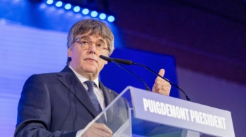 Puigdemont reclama a ERC apoyo para un Govern independentista 