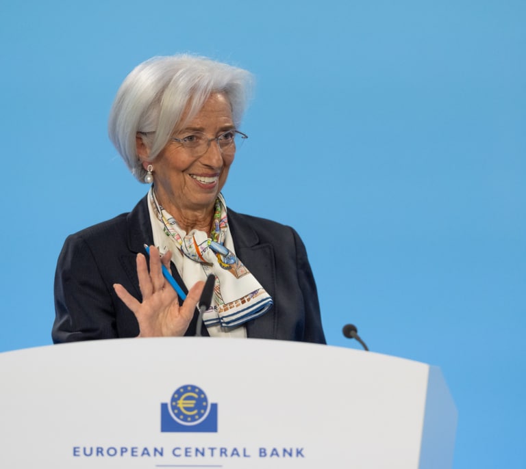 Los 5 riesgos de los que advierte el BCE a los bancos que usen IA