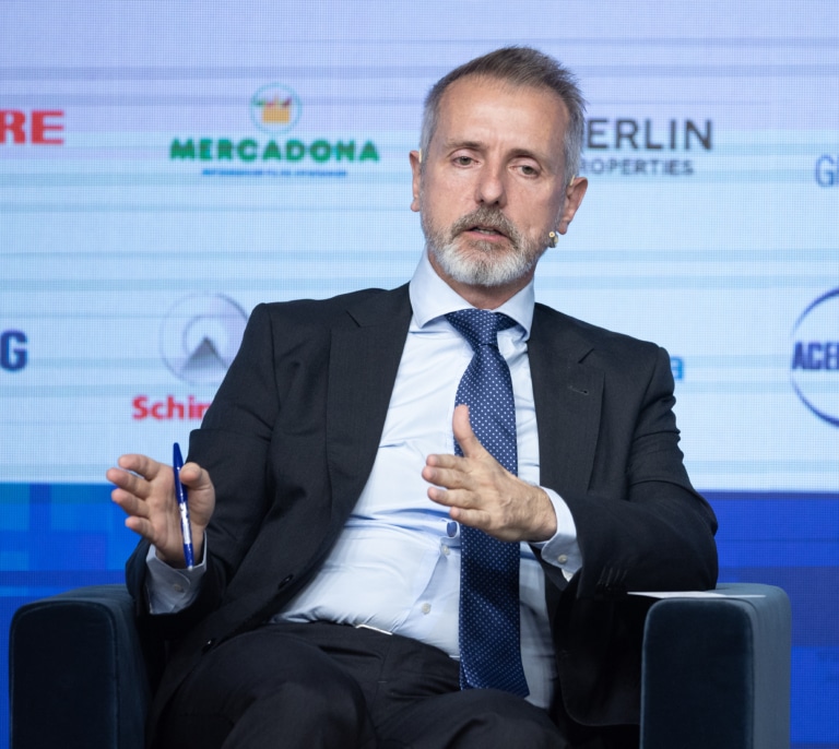 Indra se sitúa en máximos históricos y los analistas prevén más subidas en bolsa