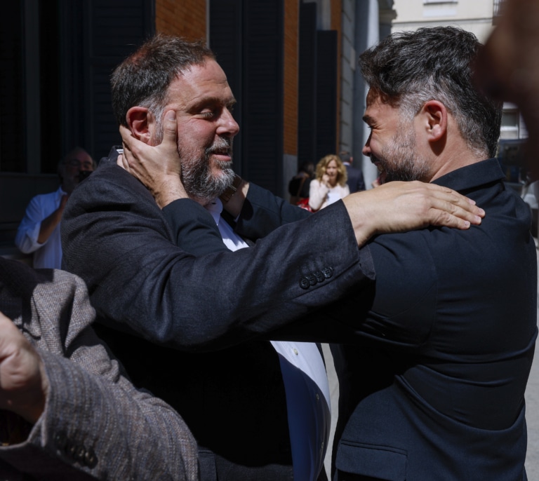 Un ujier sacó a Junqueras de la cafetería del hemiciclo del Congreso, reservada a diputados