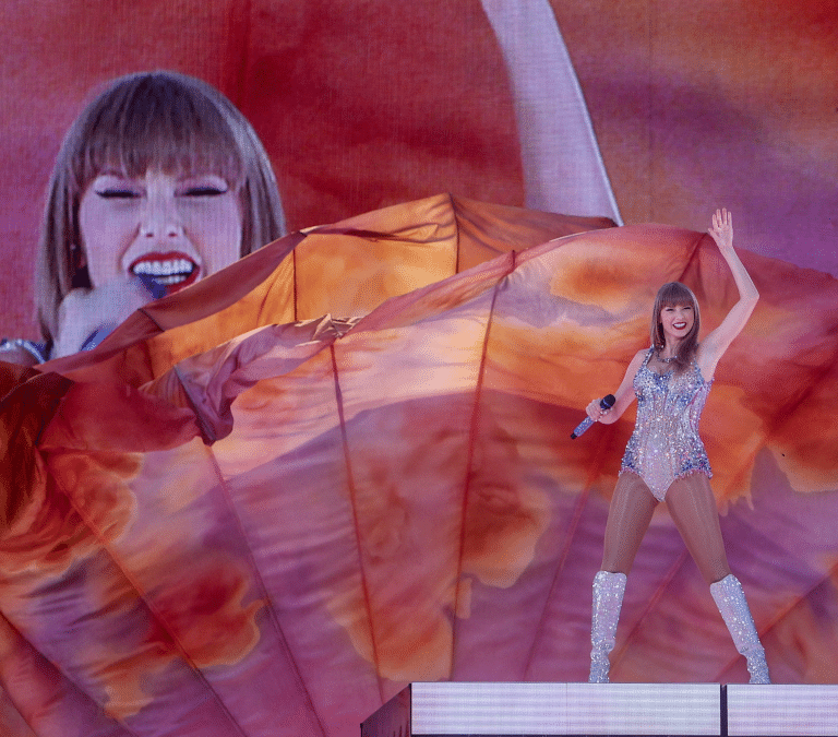 Taylor Swift gana la Champions de la música en el Bernabéu